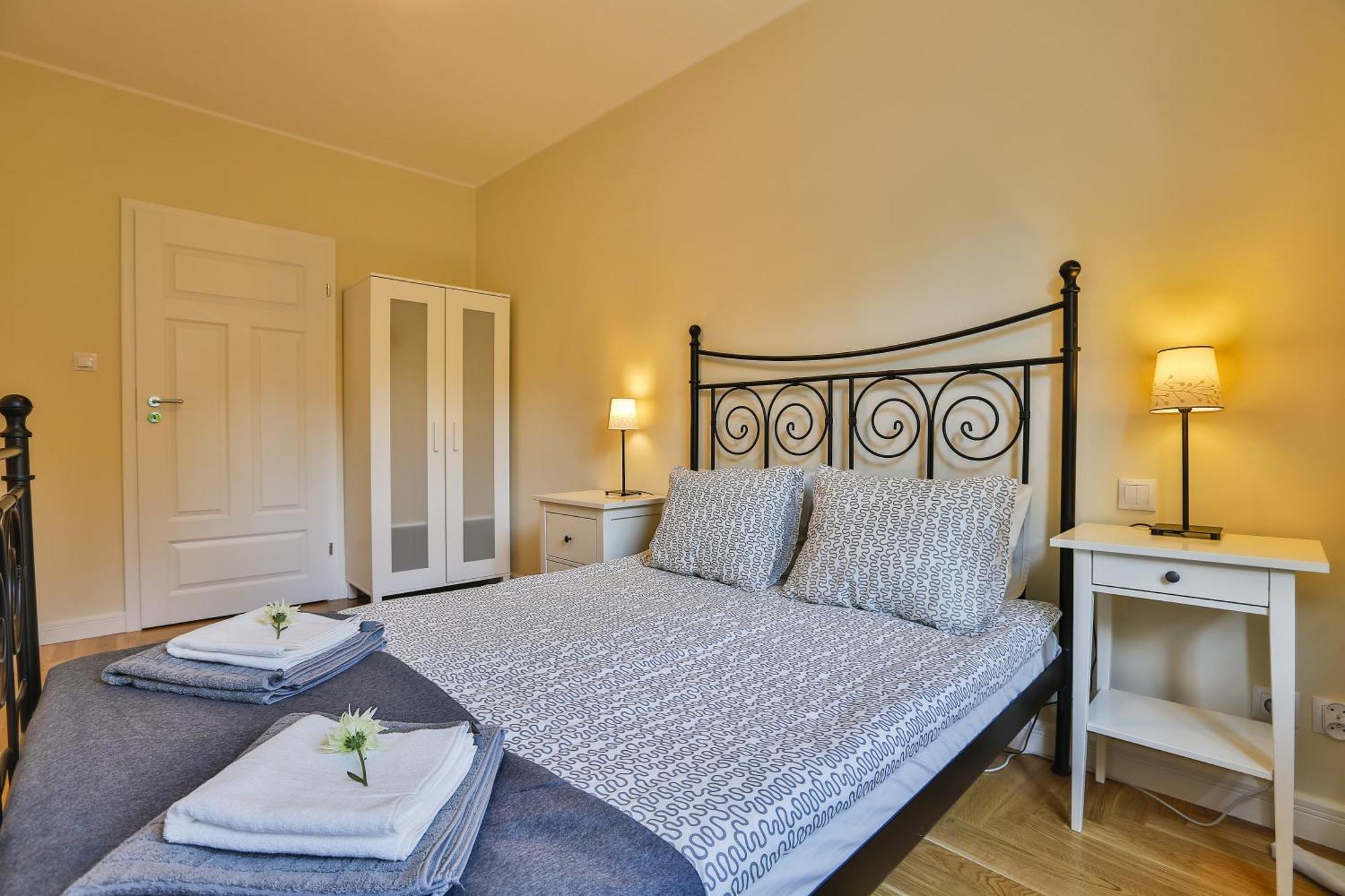 Apartament Bursztynowy Mariacka Old Town Gdańsk Kamer foto